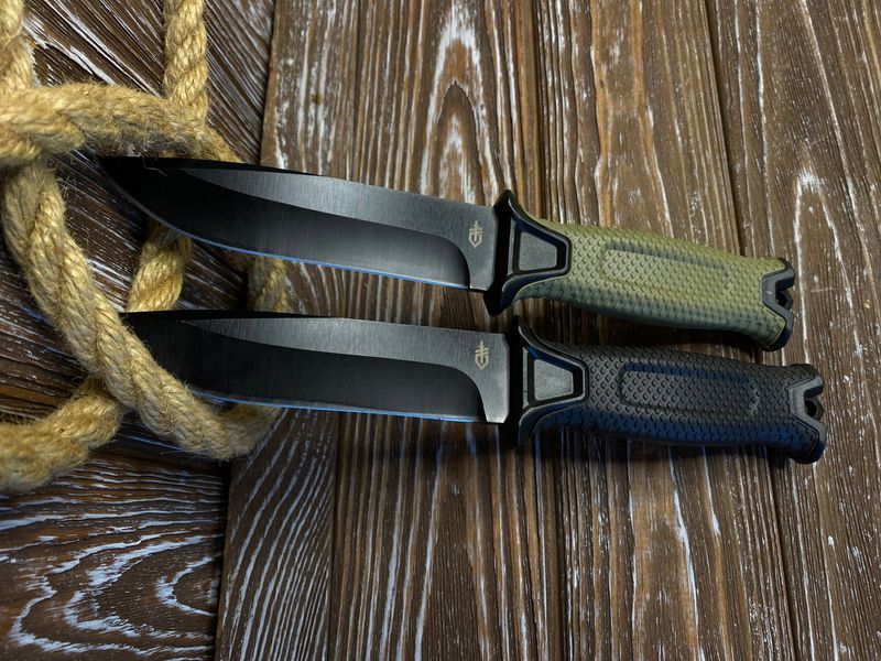 Набор тактических ножей Gerber 2 шт черный и зеленый 1589 фото